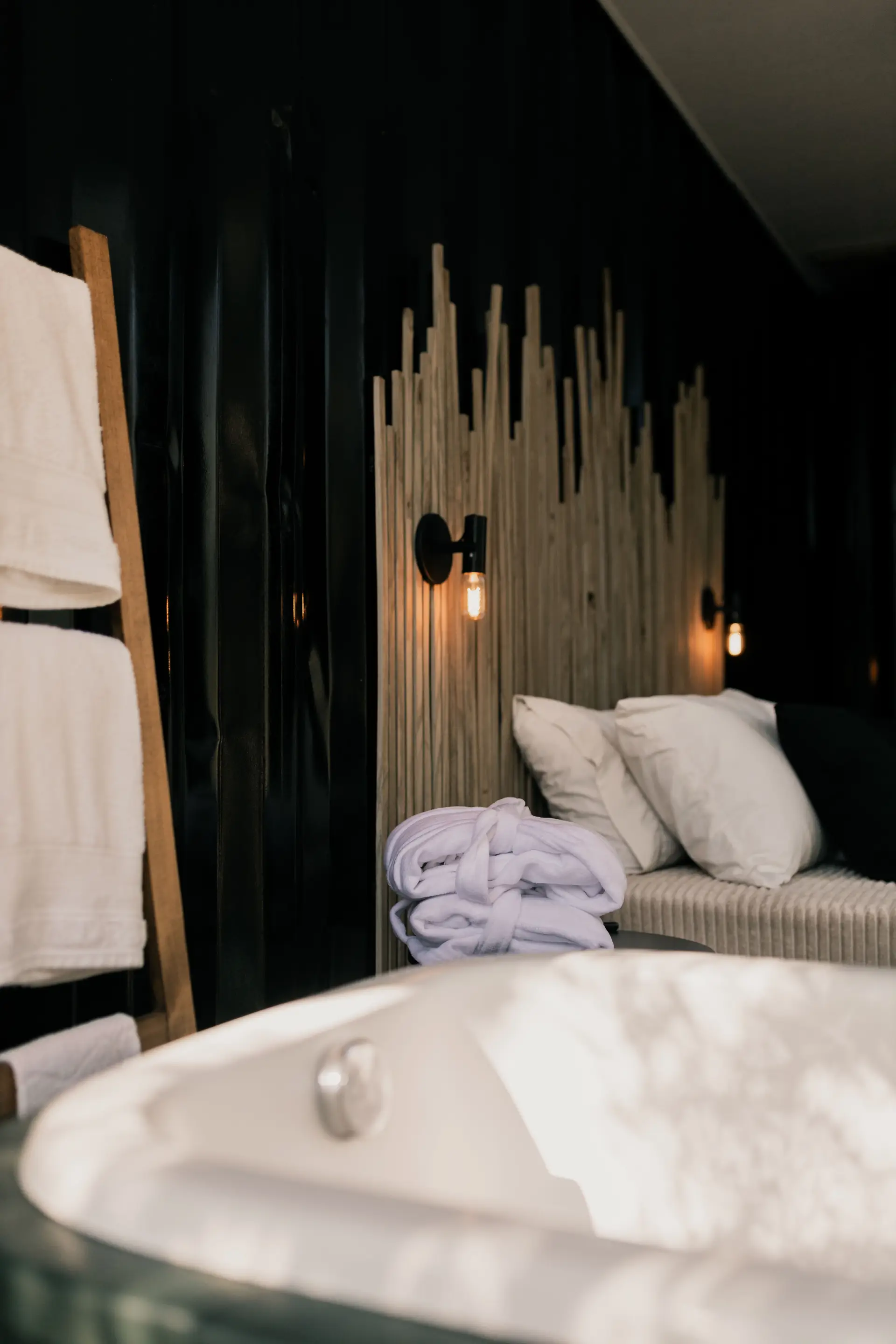 Private jacuzzi suite