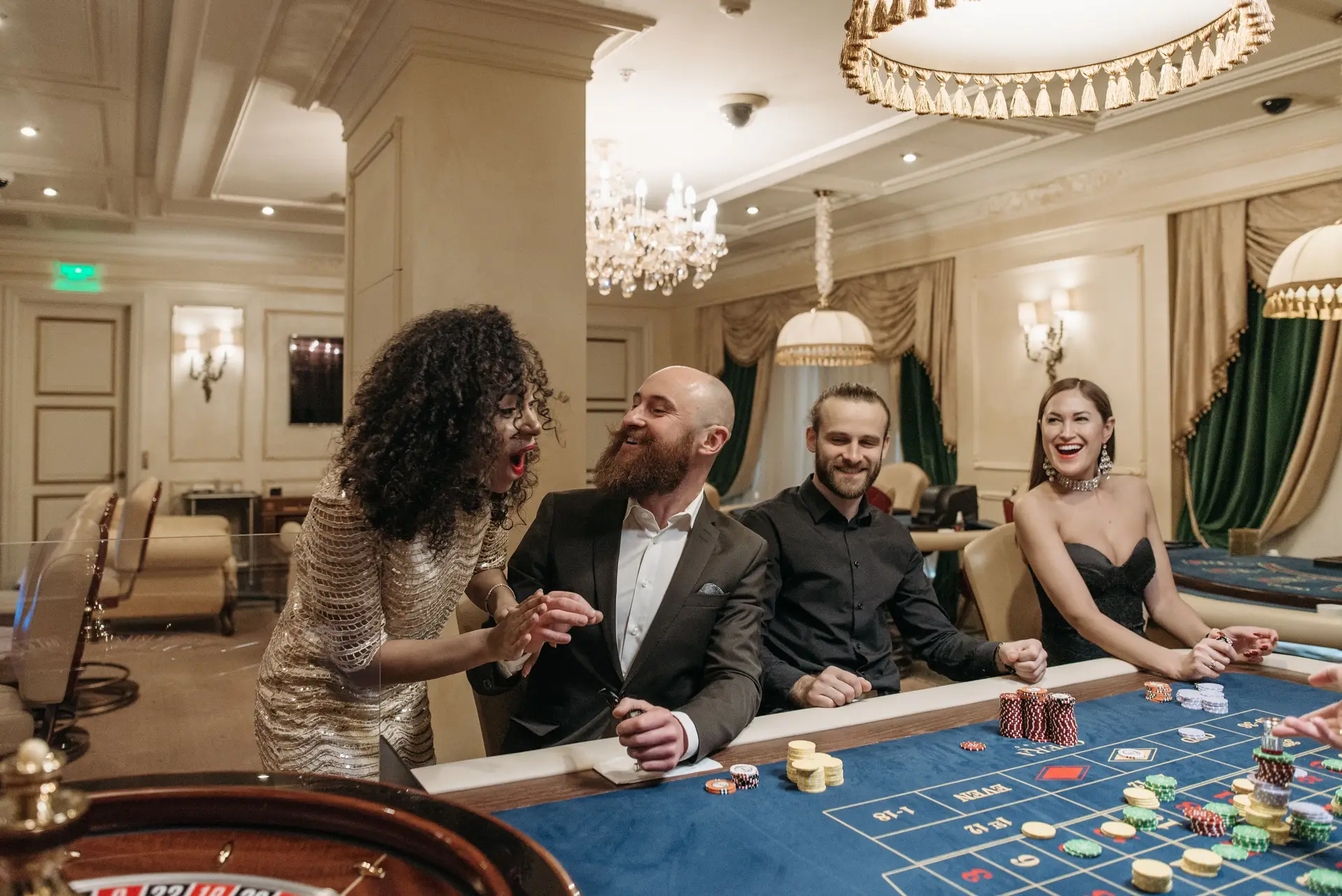 Poker table social atmosphere